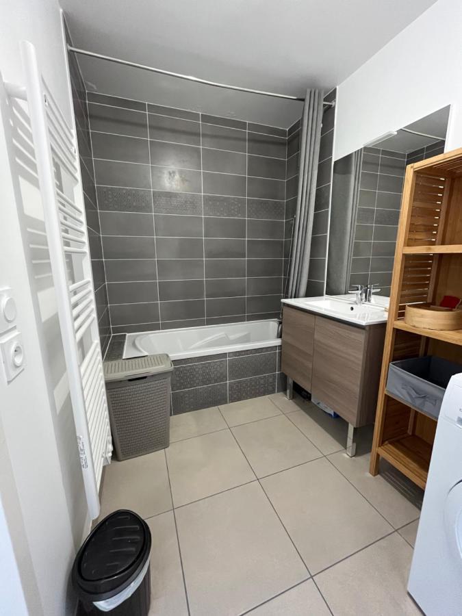 Le Bain De Lumiere - Appart-Hotel Анси Екстериор снимка